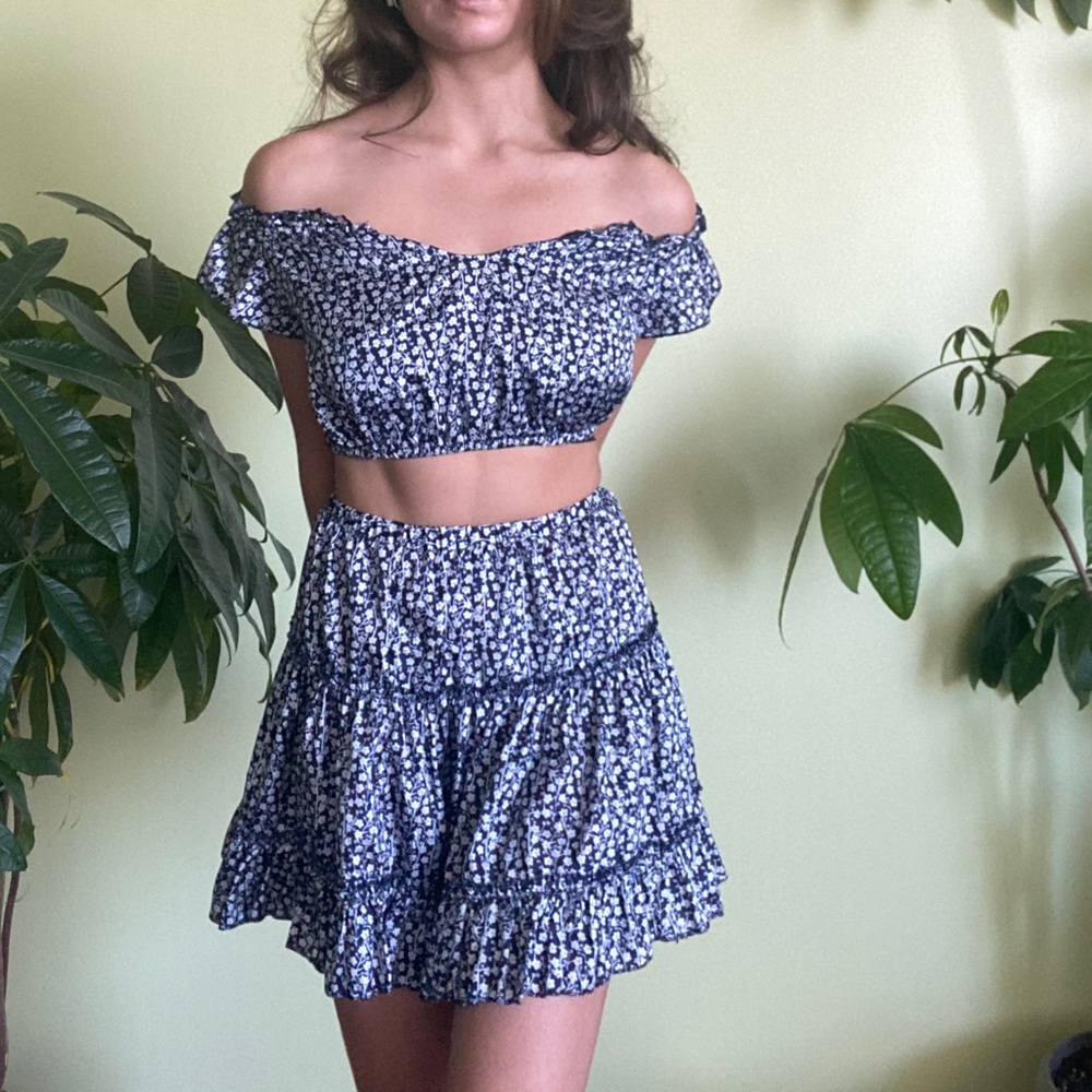 White fox boutique set